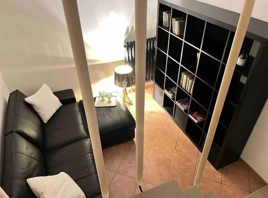 Life Is Beautiful Design Loft Navigli Romolo, Netflix, Wifi, Ac And Street Parking Apartment Milan